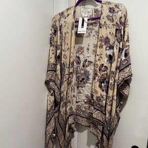 Nine West Beige and Purple Floral Kimono